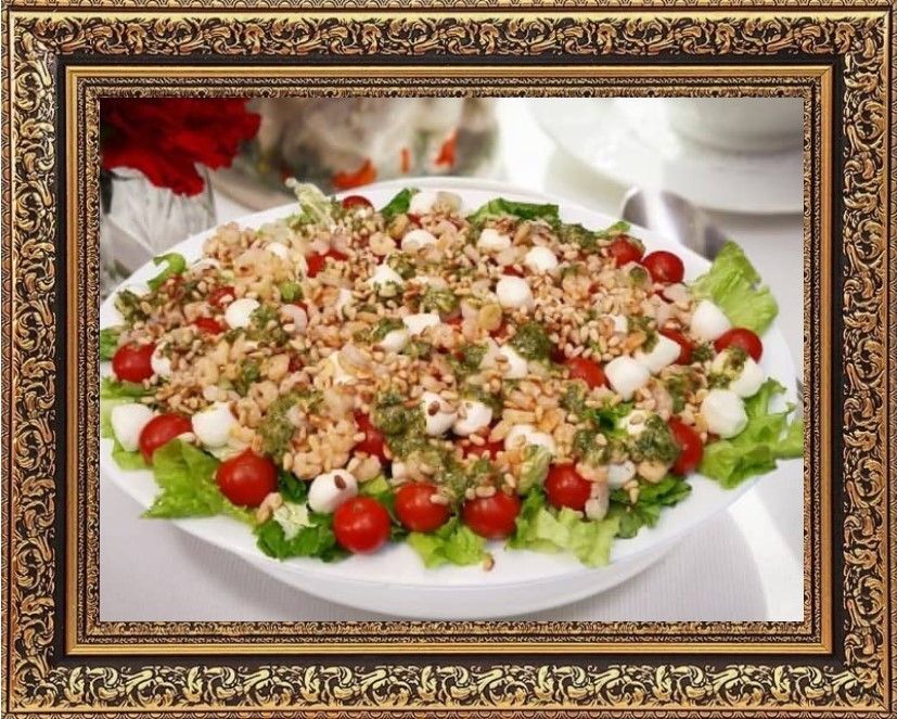 салат ибица с креветками и сыром моцарелла