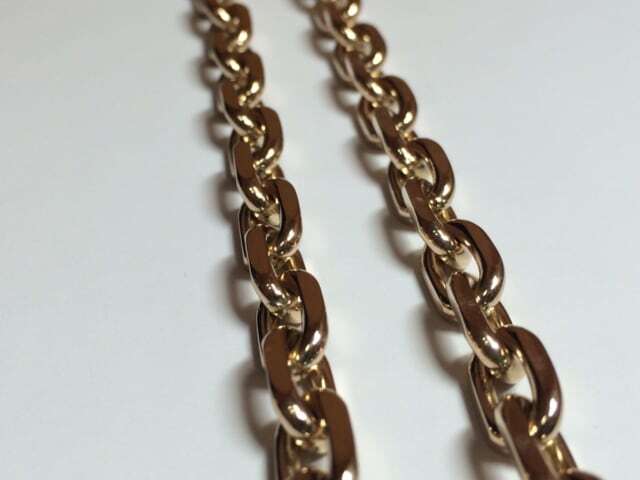 What kind of gold chains are there?