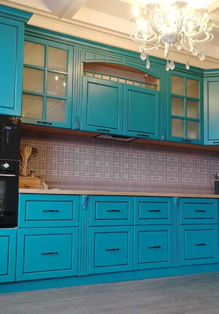 угловая кухня на заказ в Волгограде фасады массив