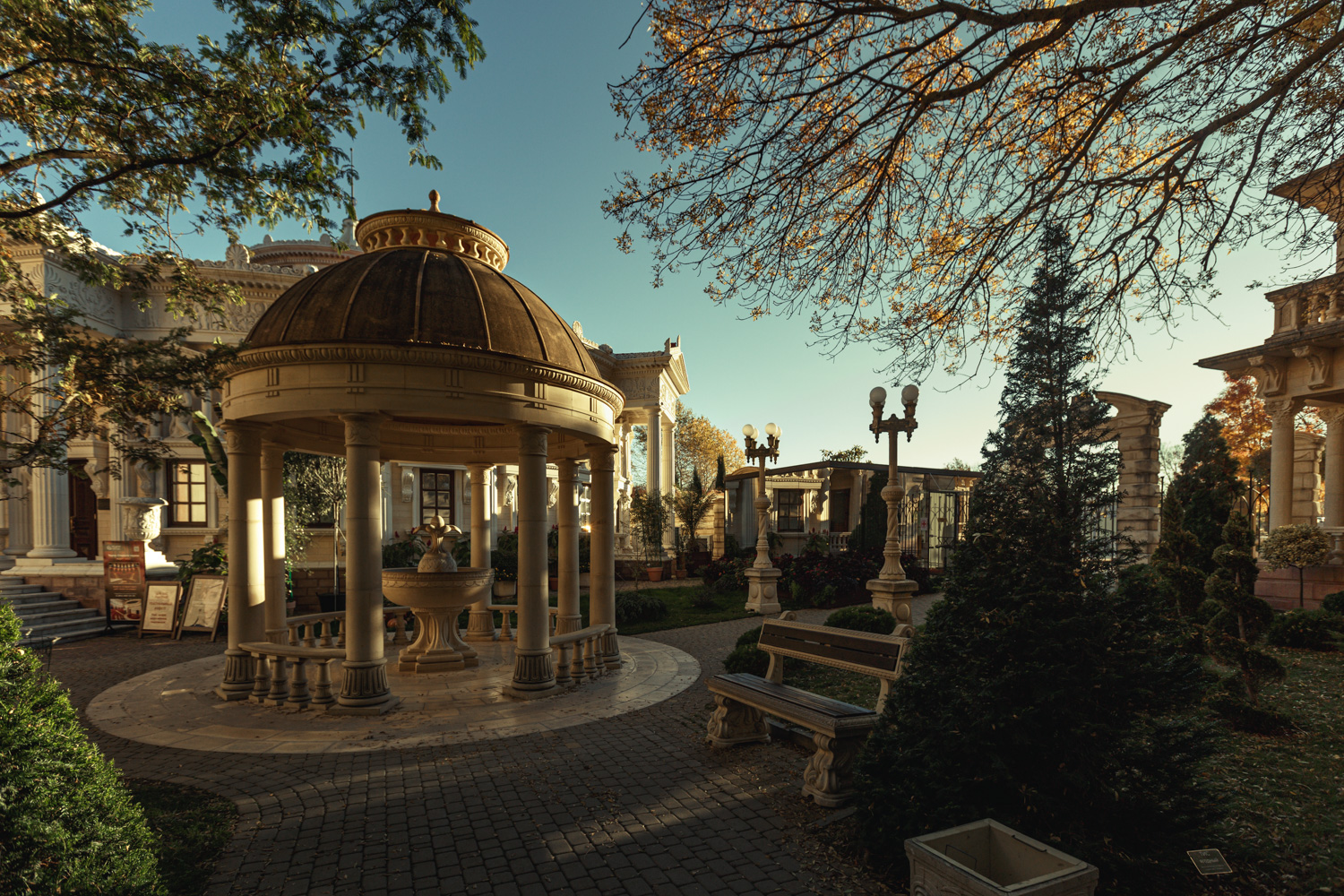 Декоративные архитектурные формы для парков и скверов