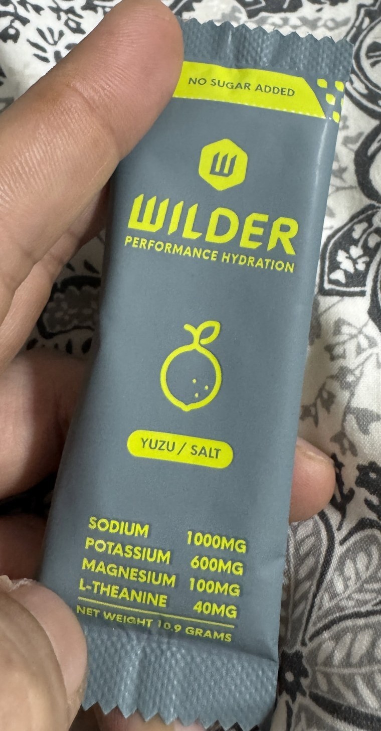 Стик WILDER Performance Hydration yuzu salt, состав на упаковке