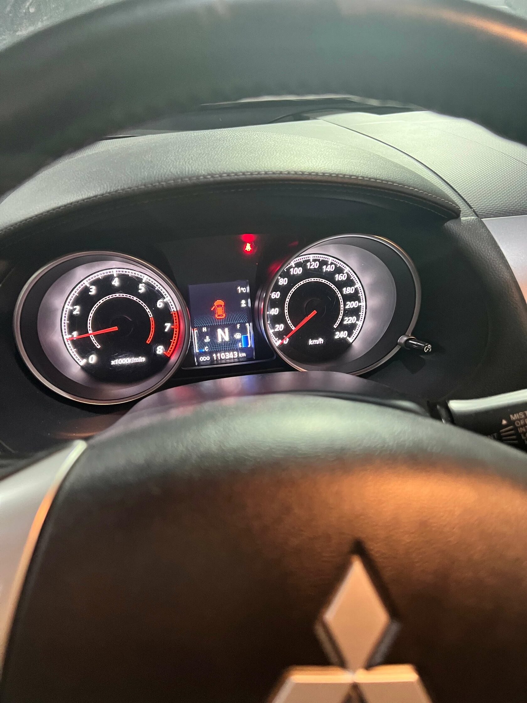 Пробег 110343 км Mitsubishi Outlander XL