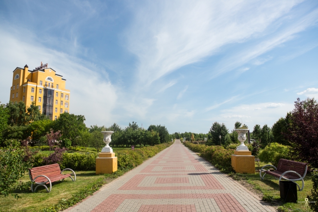 Парк отель креатово. Гостиничный комплекс Креатово. Креатово Московская область. Панорама Креатово.