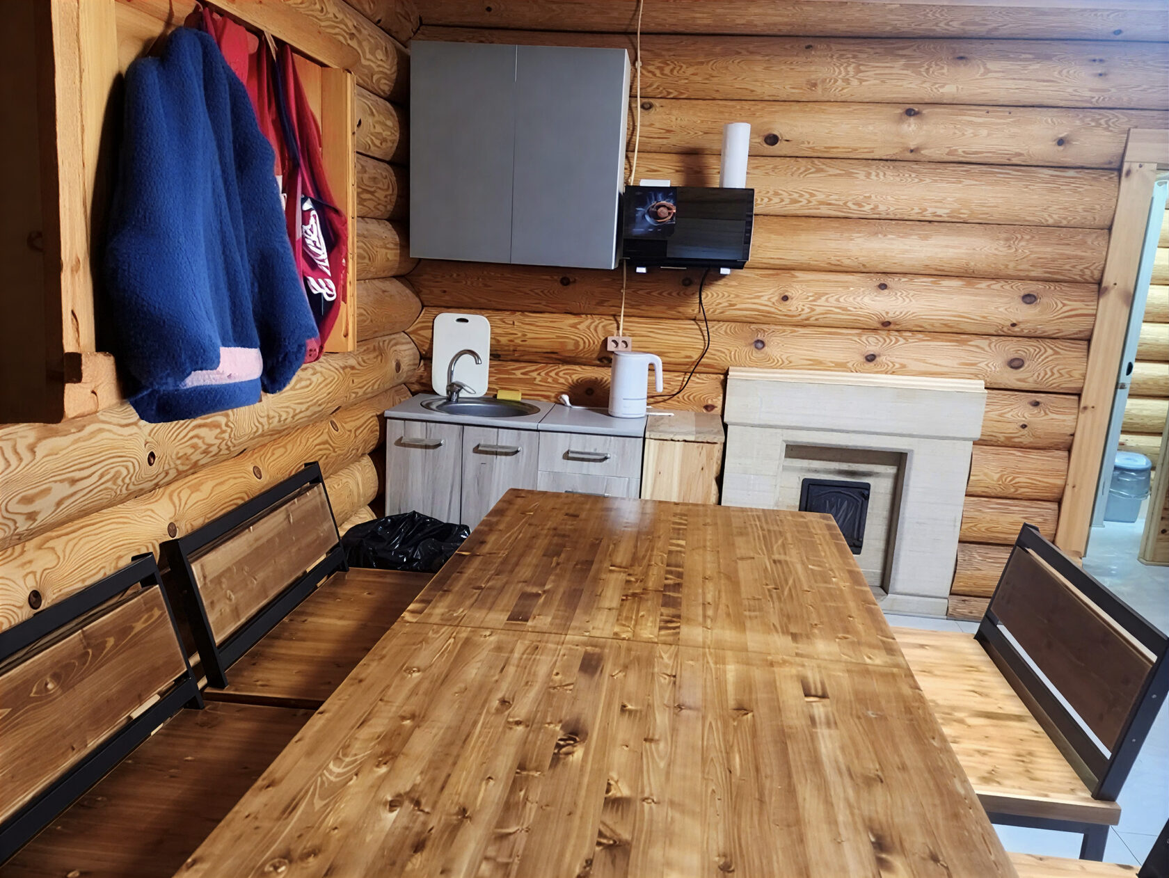 Интерьер русской бани на дровах в Люберцах - деревянная обшивка - Богатырские бани