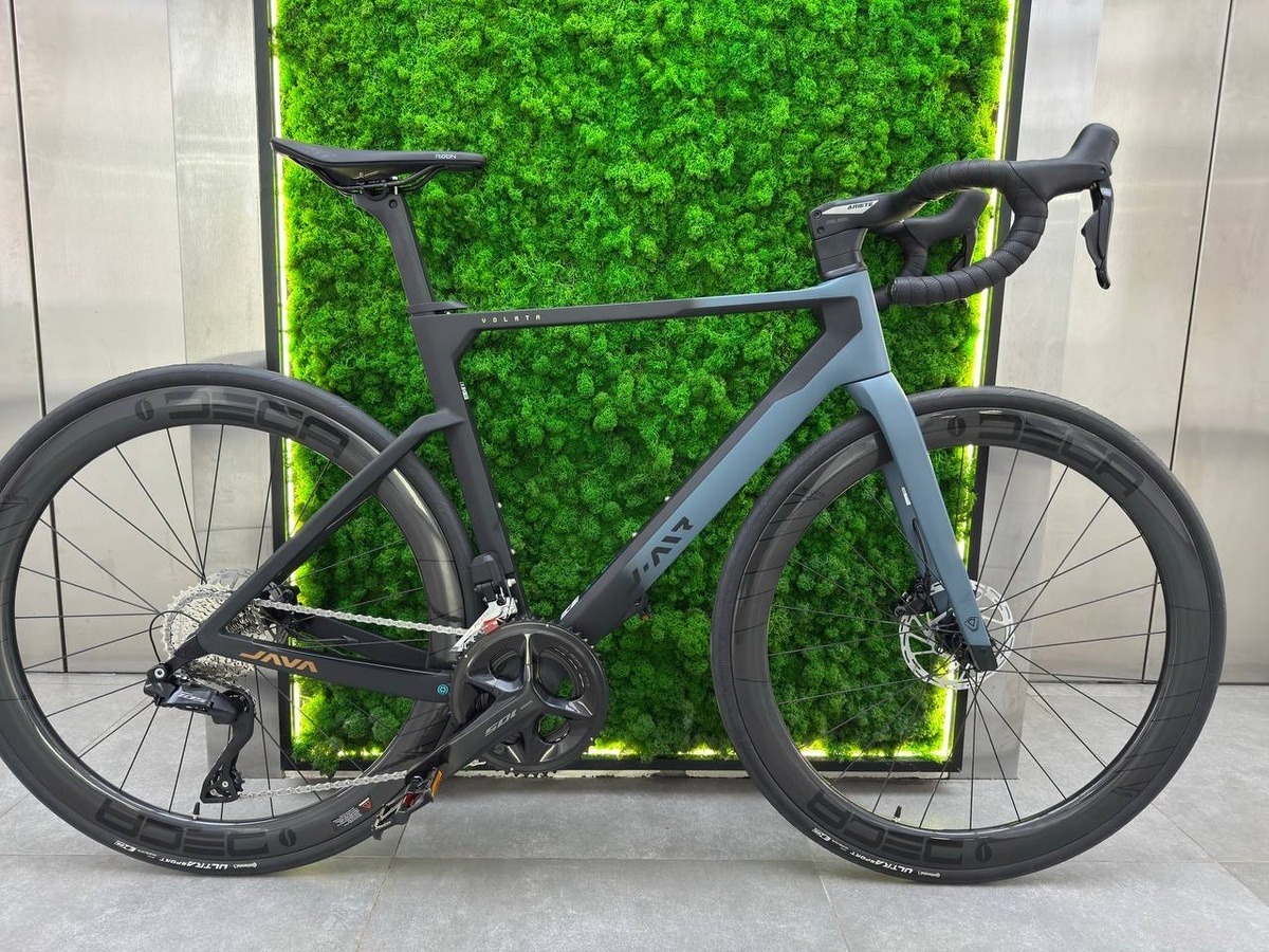 Лучший шоссейник на Shimano Di 2 до 200к: JAVA VOLATA
