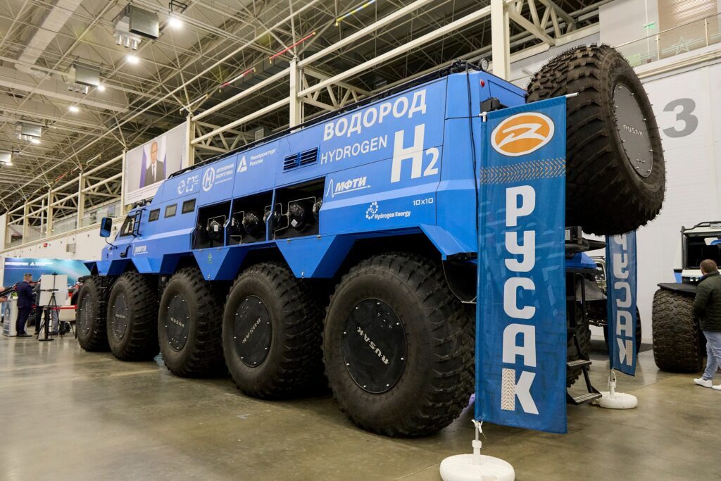 Первый водородный вездеход «РУСАК К-10»: как и для чего его создали