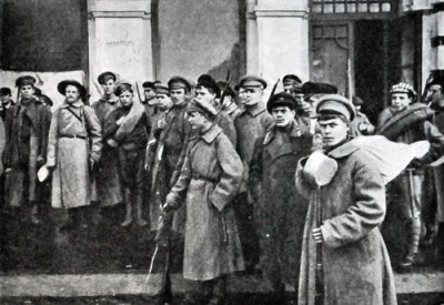 Продотряды действовали совместно с. Продразверстка 1917. Продразверстка китайцы латыши.
