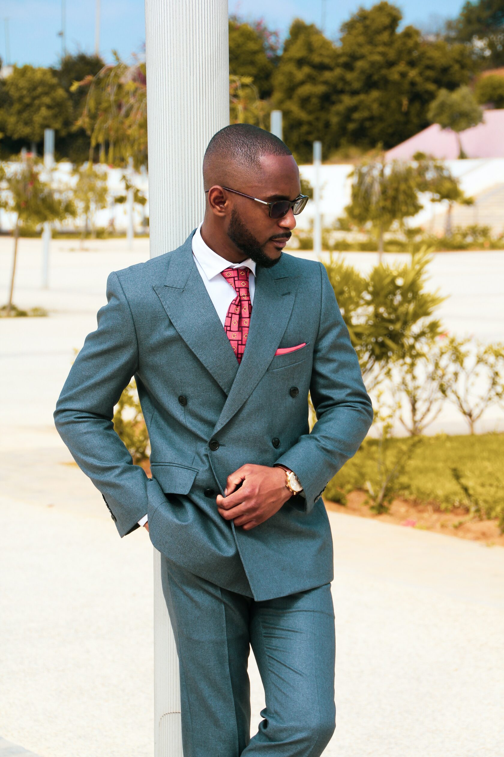 Стильные мужские пиджаки – неотъемлемый атрибут делового гардероба