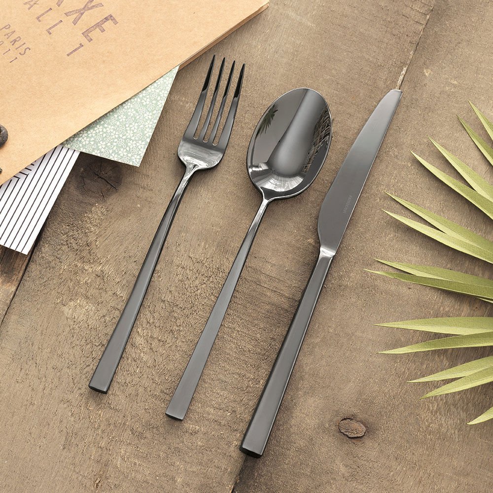 Амефа столовые приборы. Вилка (столовый прибор). Сервировка столовых приборов. Из чего делают столовые приборы. Необычные ложки и вилки.