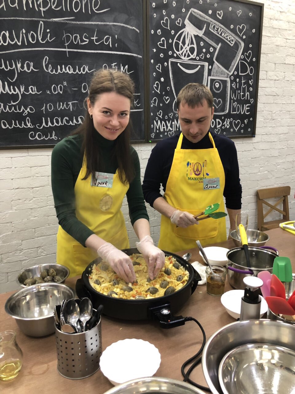 трейд команда. команда трейд. команда трейд. рабочее место трейдера. основателей trade capital.