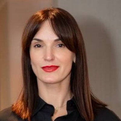 Анна Хихлунова