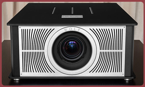 Видеопроектор для кинозала Wolf Cinema