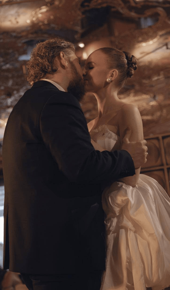 Neponaroshky-wedding-svadba-krym