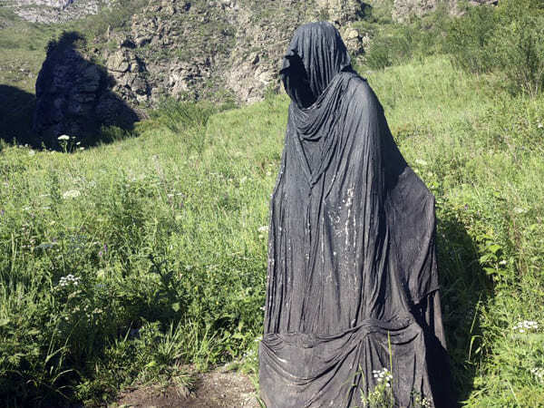 Семейный лагерь - поездка в долину духов