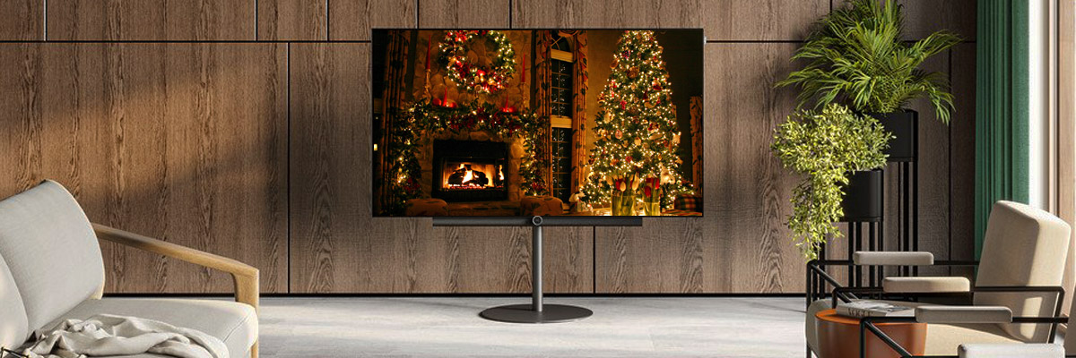 Готовимся к Новому году вместе с Loewe