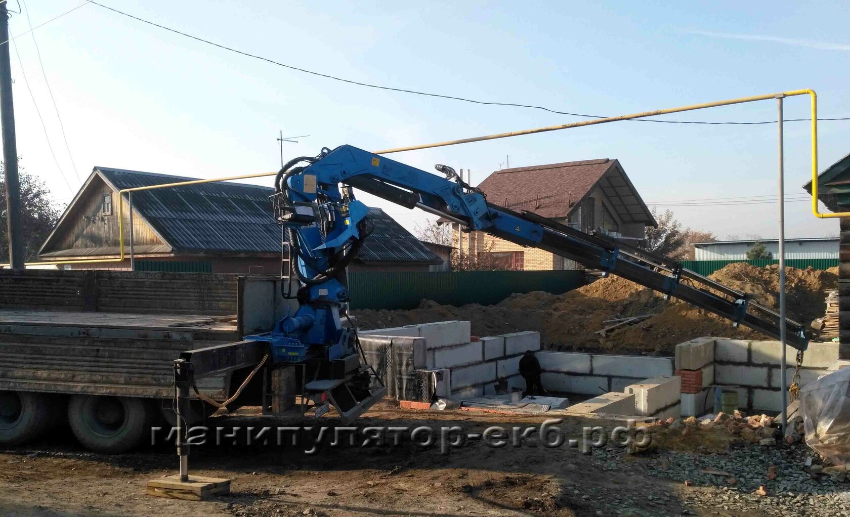 Манипулятор минусовой сзади МАЗа