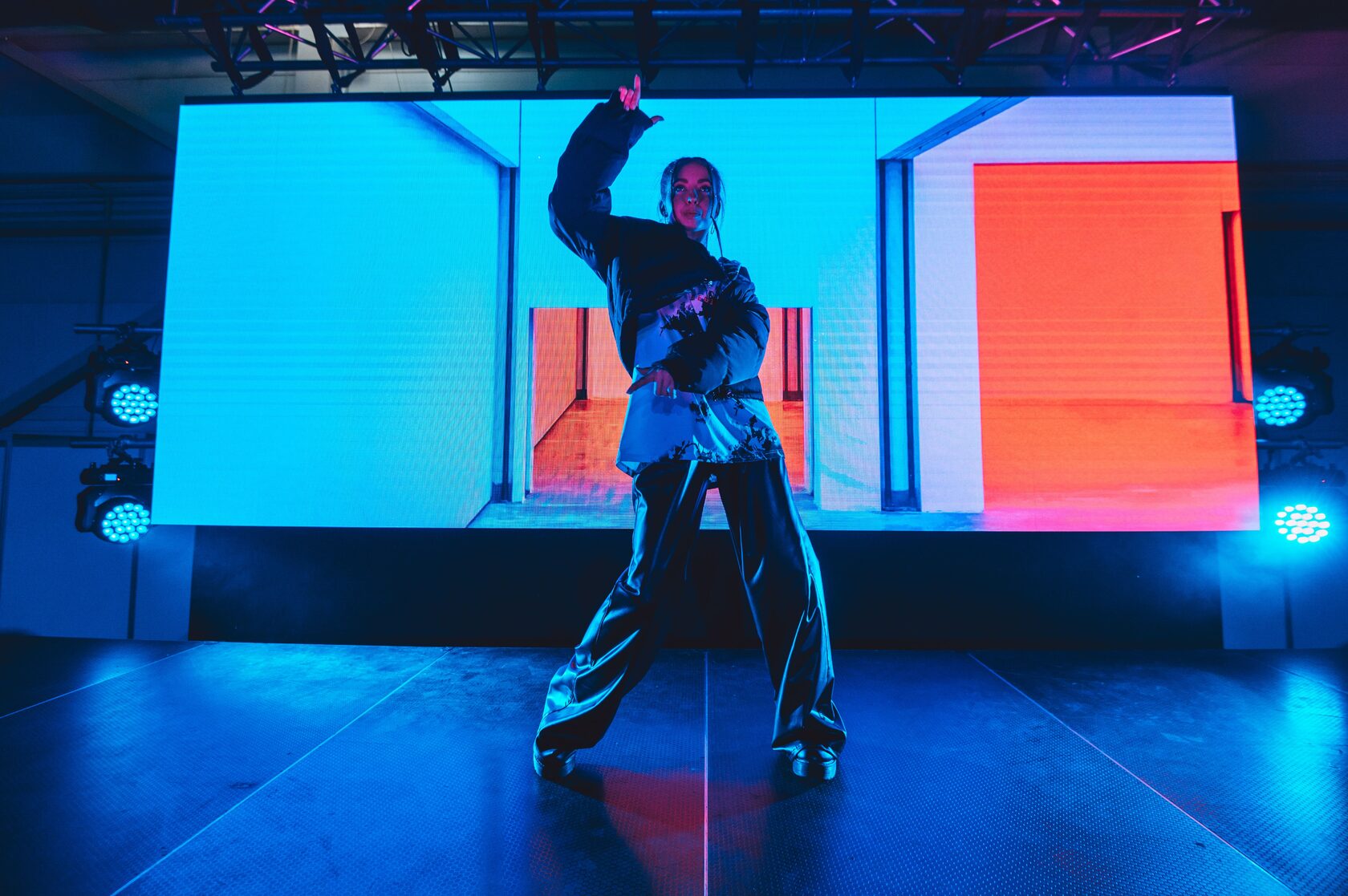 HOW TO START DANCING?