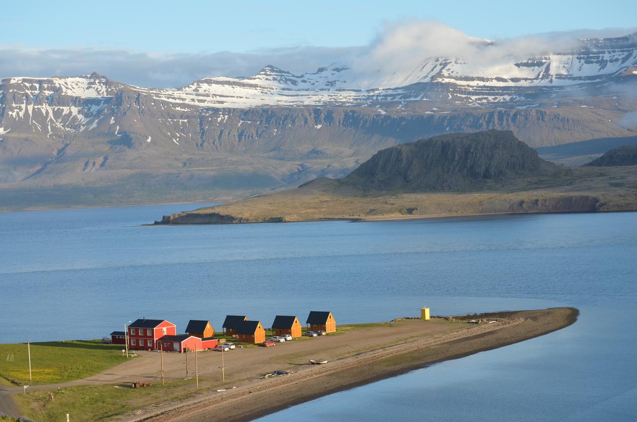 Mjóeyri cottages