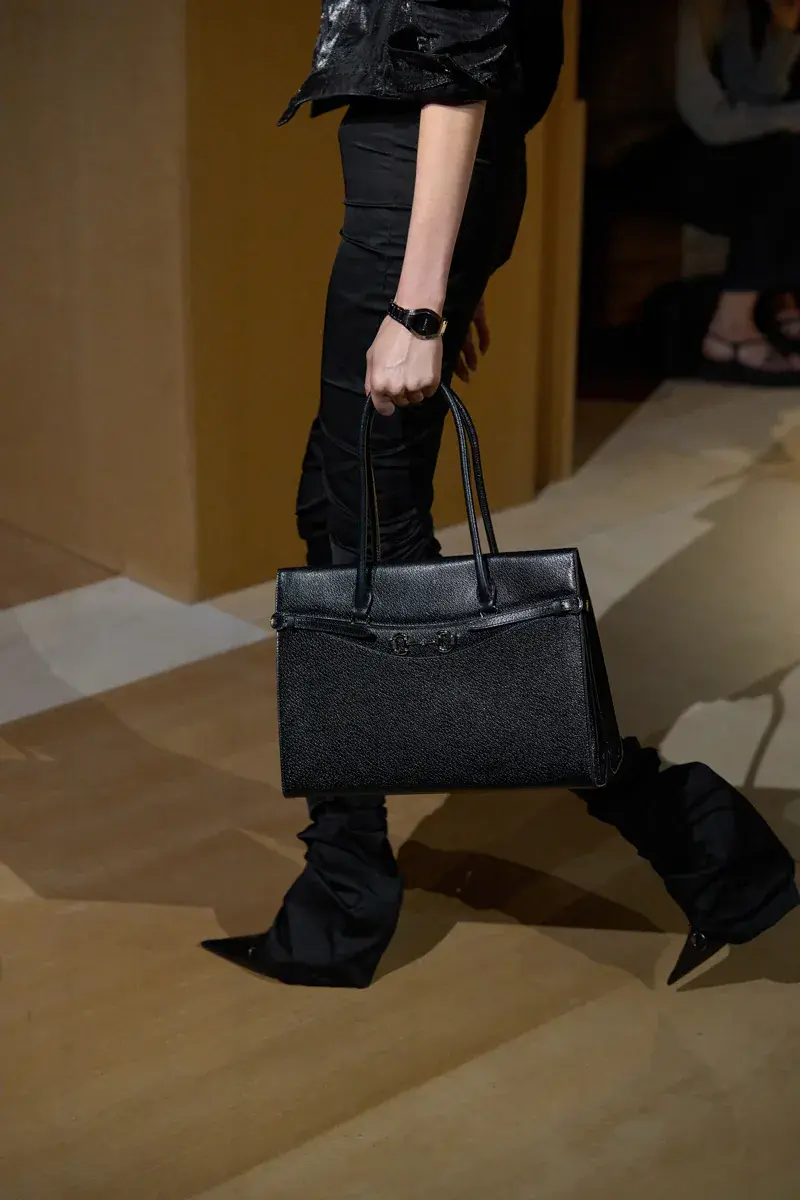 Сумки Gucci Весна 2027 13