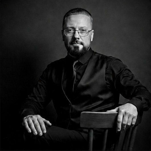 Максим Сычев, автор книги
