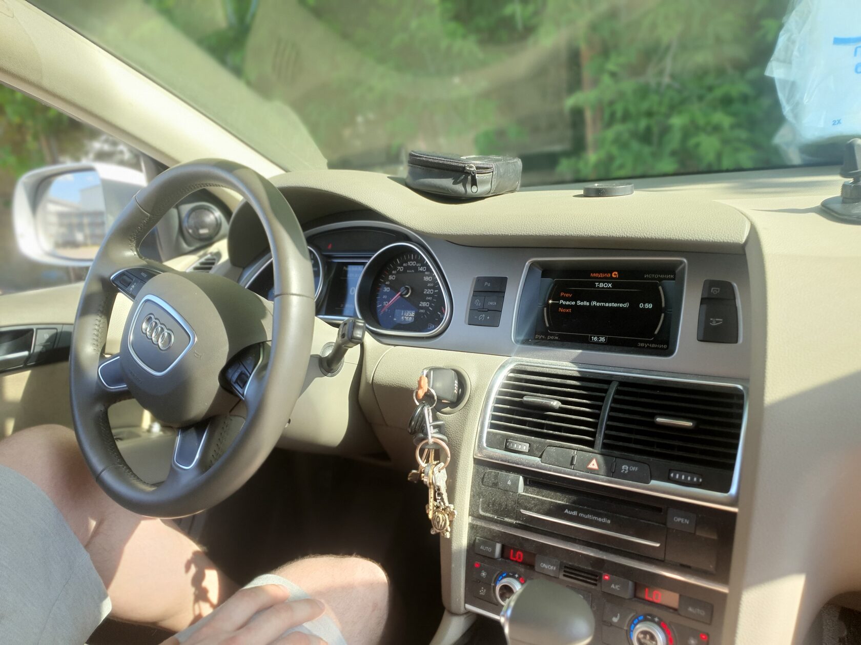 магнитола Audi Q7 (первой генерации 4L)
