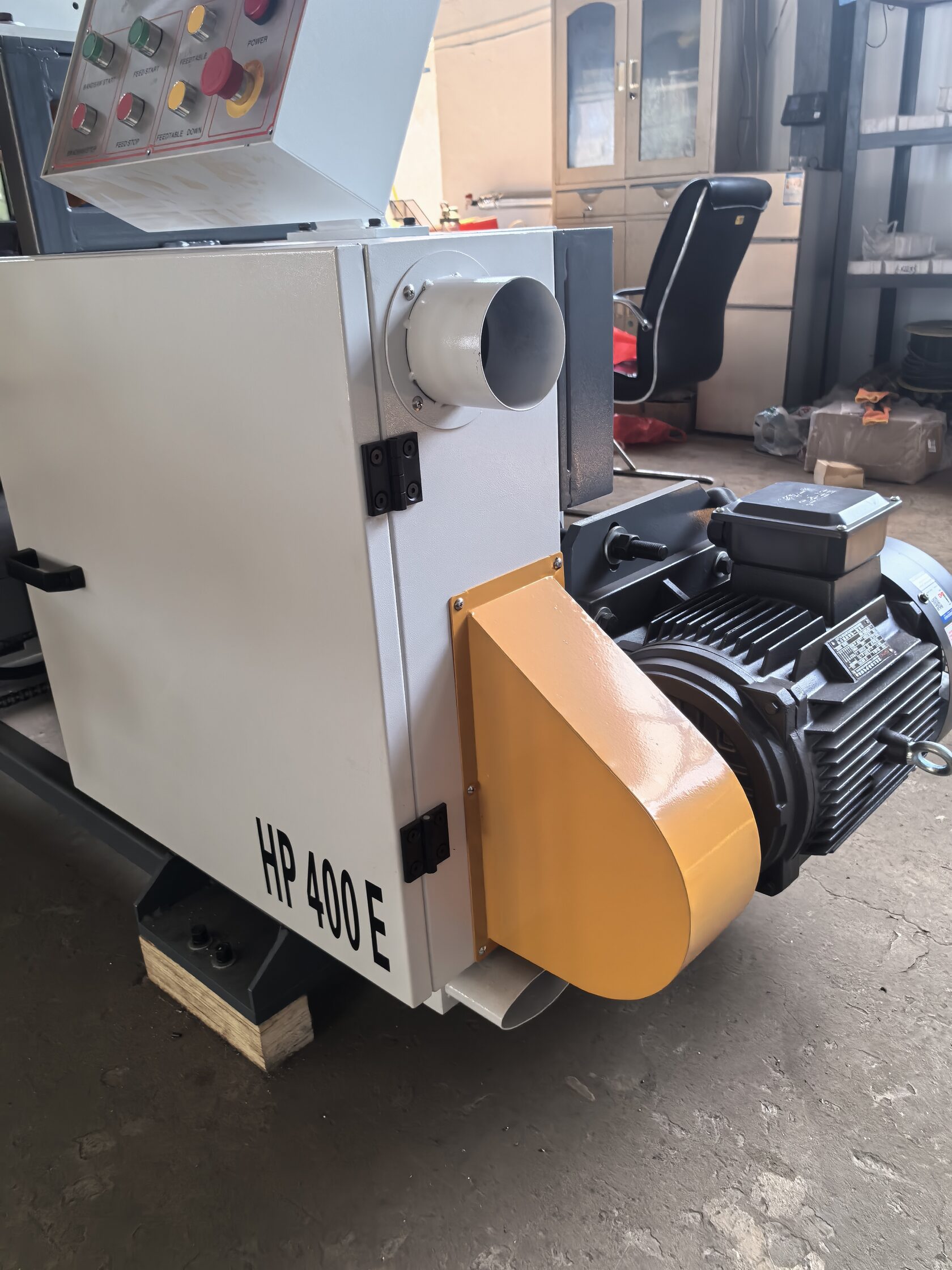 15 кВт - двигатель ленточной пилы PLANEX HP 400 E