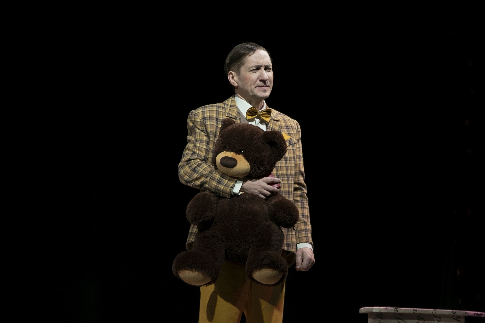 Кентервильское привидение спектакль зарядье. Кентервильское привидение спектакль зарядье. Кентервильское привидение театр. Кентервильское привидение спектакль. Кентервильское привидение спектакль зарядье.