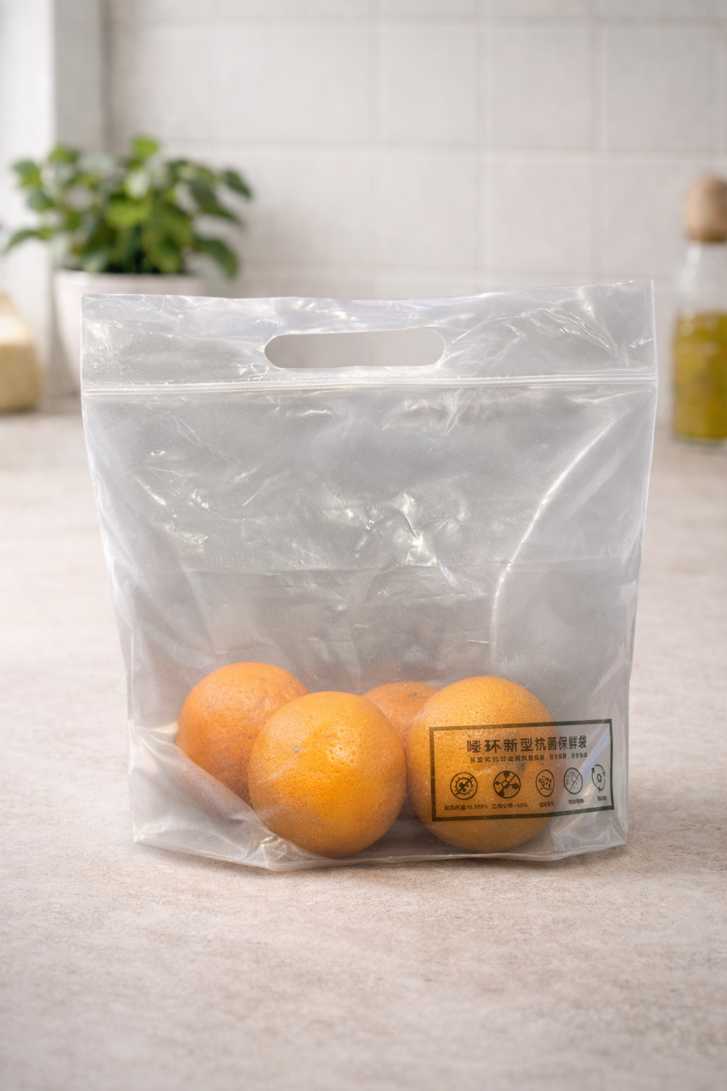 Пакет с зим-замком и ручкой который сохраняет свежесть продуктов фото 1