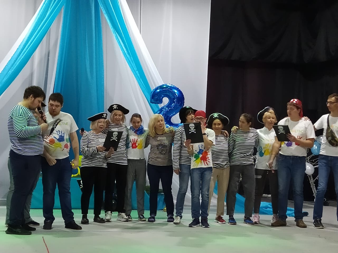 Век телевидения берёзовский новости сегодня. Век телевидения. Век телевидения берёзовский логотип. Век телевидения. Век телевидения березовский.