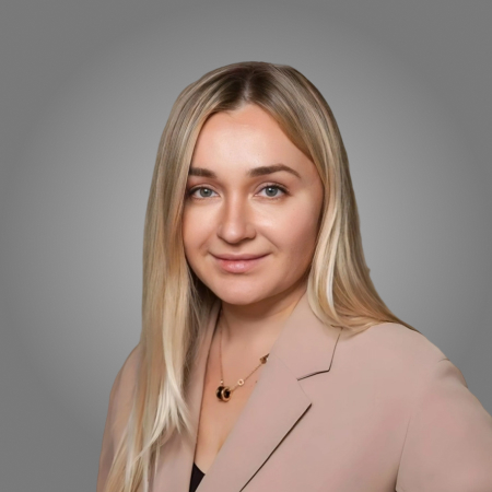 Инга Есакова