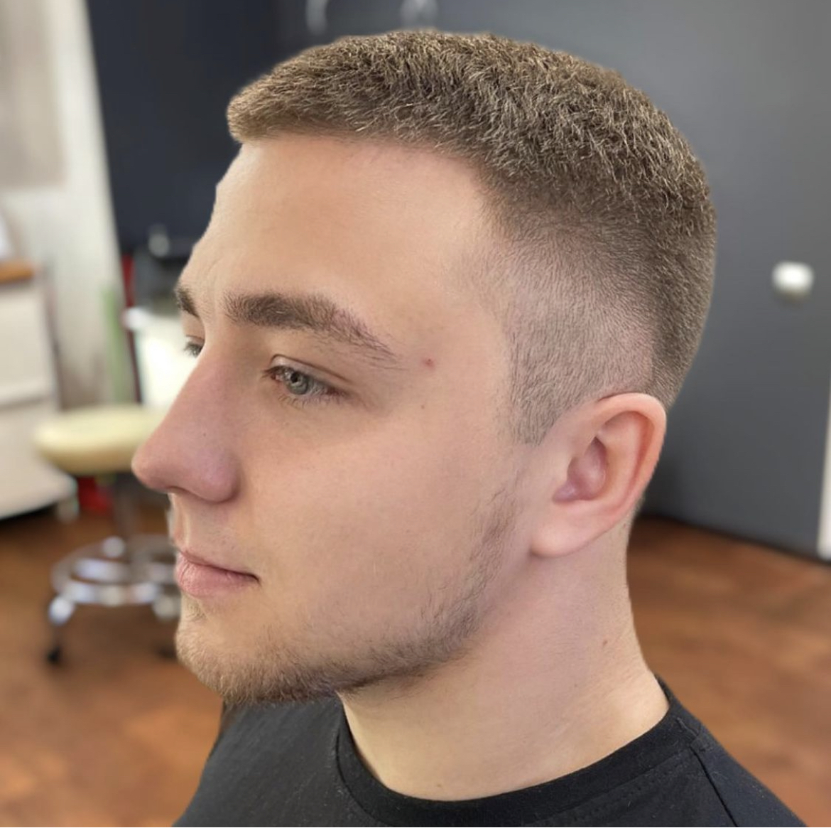 мужская стрижка
