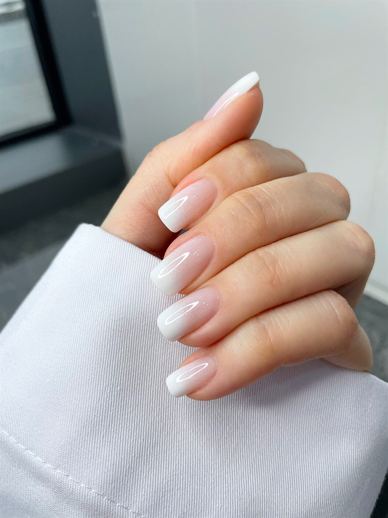 Nails Organic: Ногтевая студия, визаж и уход за бровями в Москве на  Новослободской