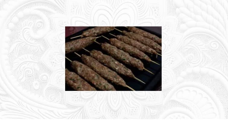 Приготовление люля-кебаб в духовке на шпажках: шаг 6