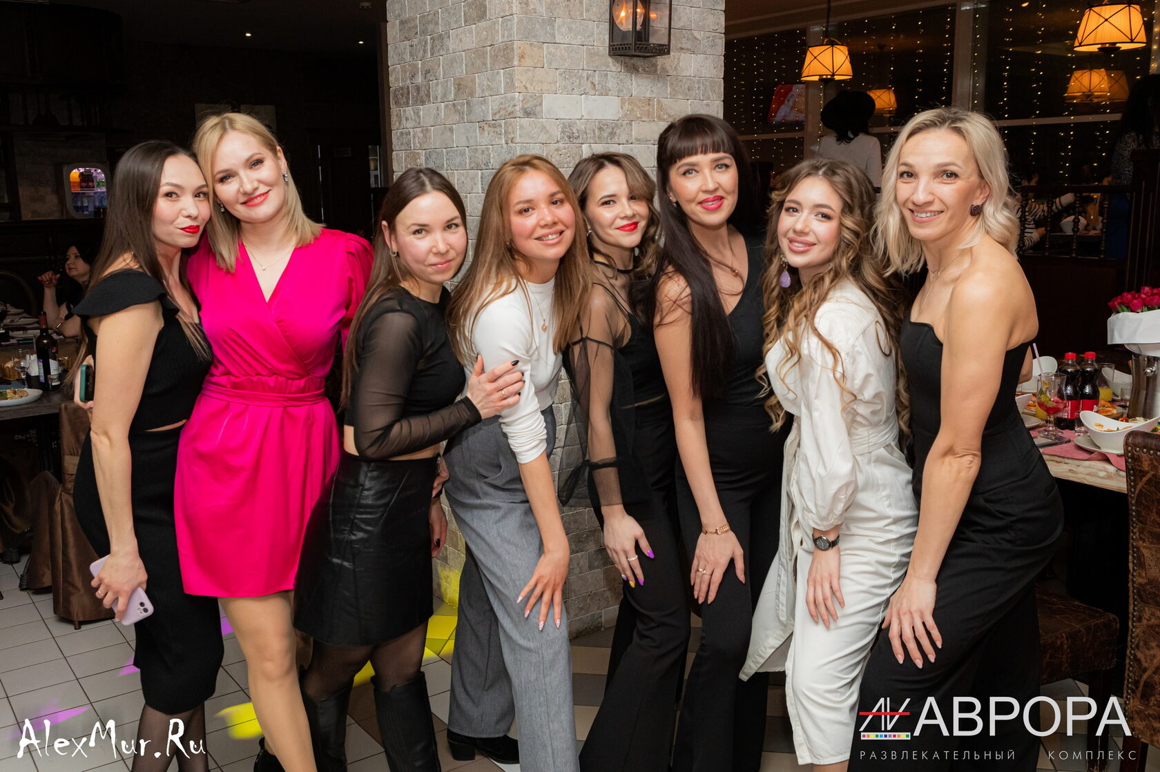 ресторан аврора на стартовой