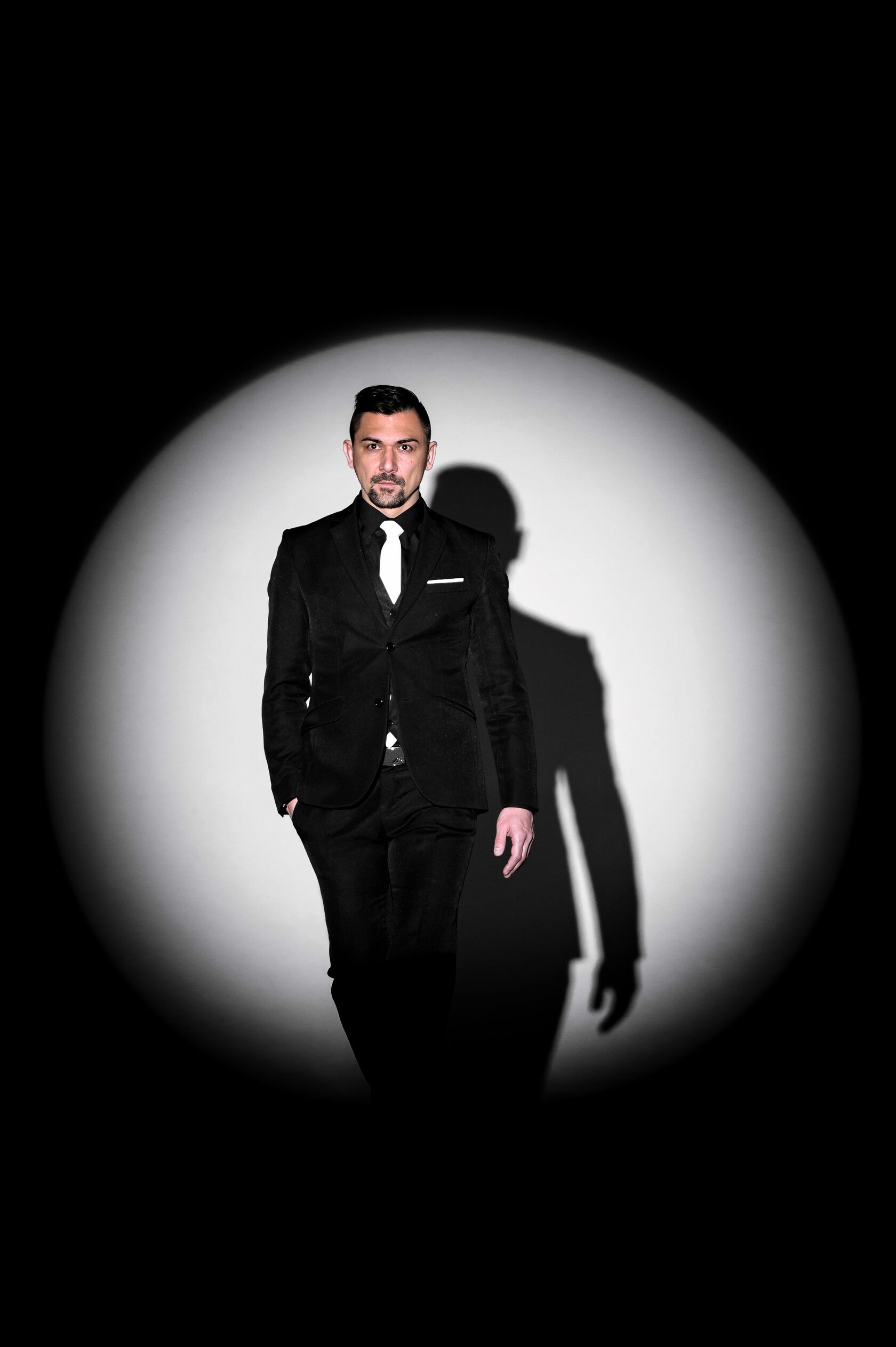 Ведущий мероприятий