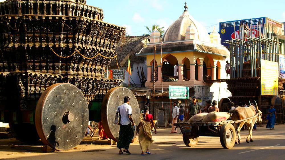 Варанаси индия город мертвых. Невеста в индии. Индия для детей дошкольного возраста. Чидамбарам храм шивы натараджа. 1 c в индии.