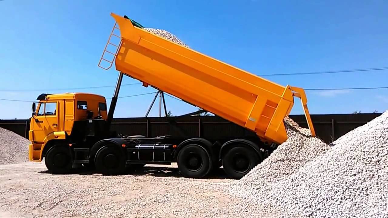 Перевозка насыпных грузов. КАМАЗ 65115 выгружает песок. КАМАЗ. Песка. Тонар песок. Сыпучие материалы КАМАЗ 20 тонн. КАМАЗ 65115 песок.