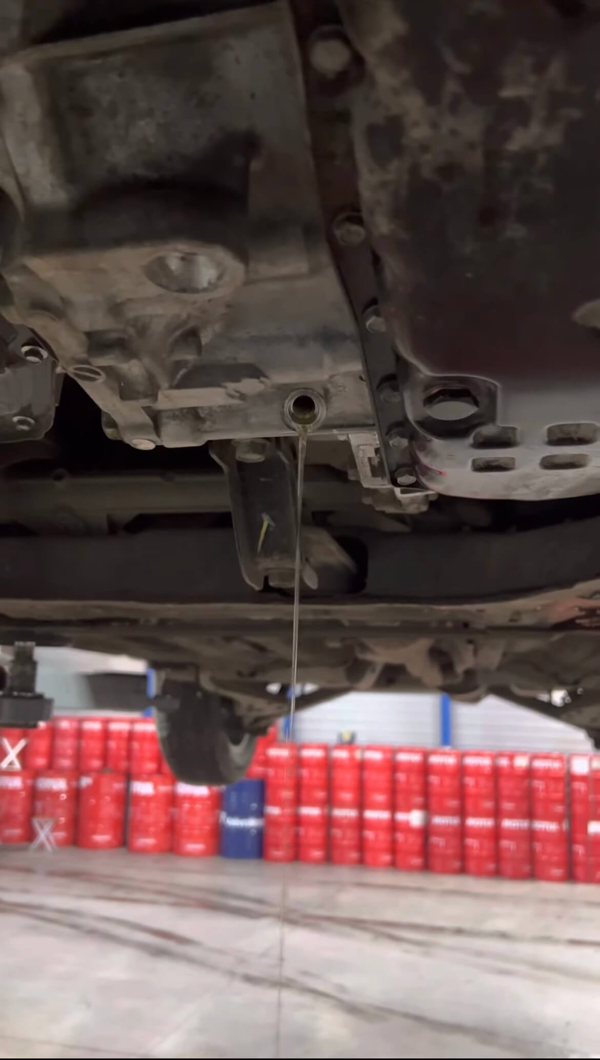 Выставление уровня масла Nissan