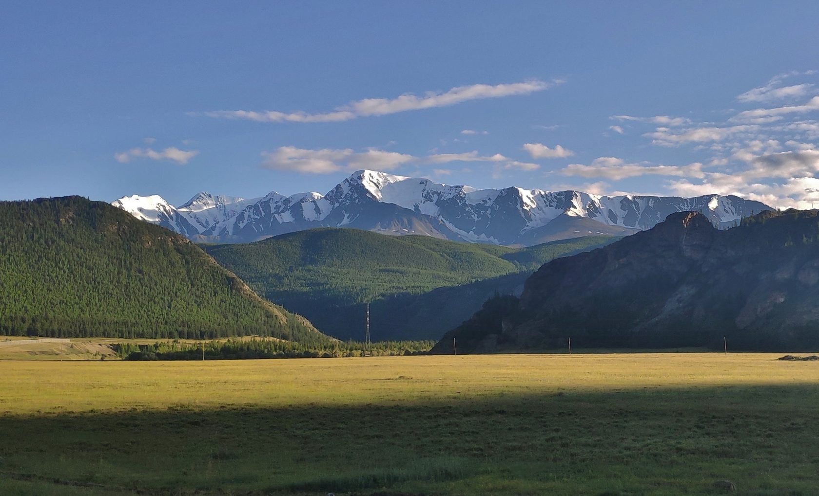 Хребет Сайлюгем