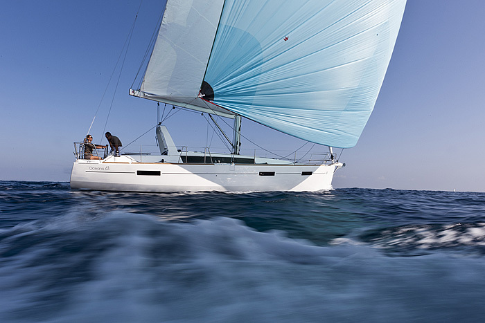 Парусная яхта Beneteau Oceanis 41 — особая каста