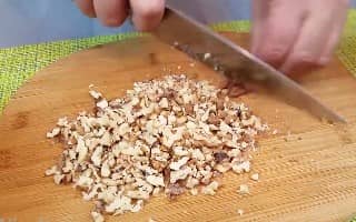 Приготовление салата «Тбилиси» с красной фасолью и говядиной: шаг 7