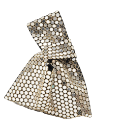 сумка в виде пакета из ткани с крупными зеркальными пайетками золотистого или серебристого цвета