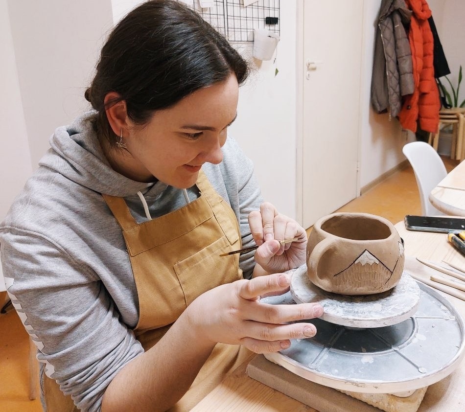 Гончарная студия 1 москва. Гончарная мастерская ростов-на-дону. Гончарная студия номер 1 спб. Гончарная мастерская москва. Гончарная мастерская черемушки.