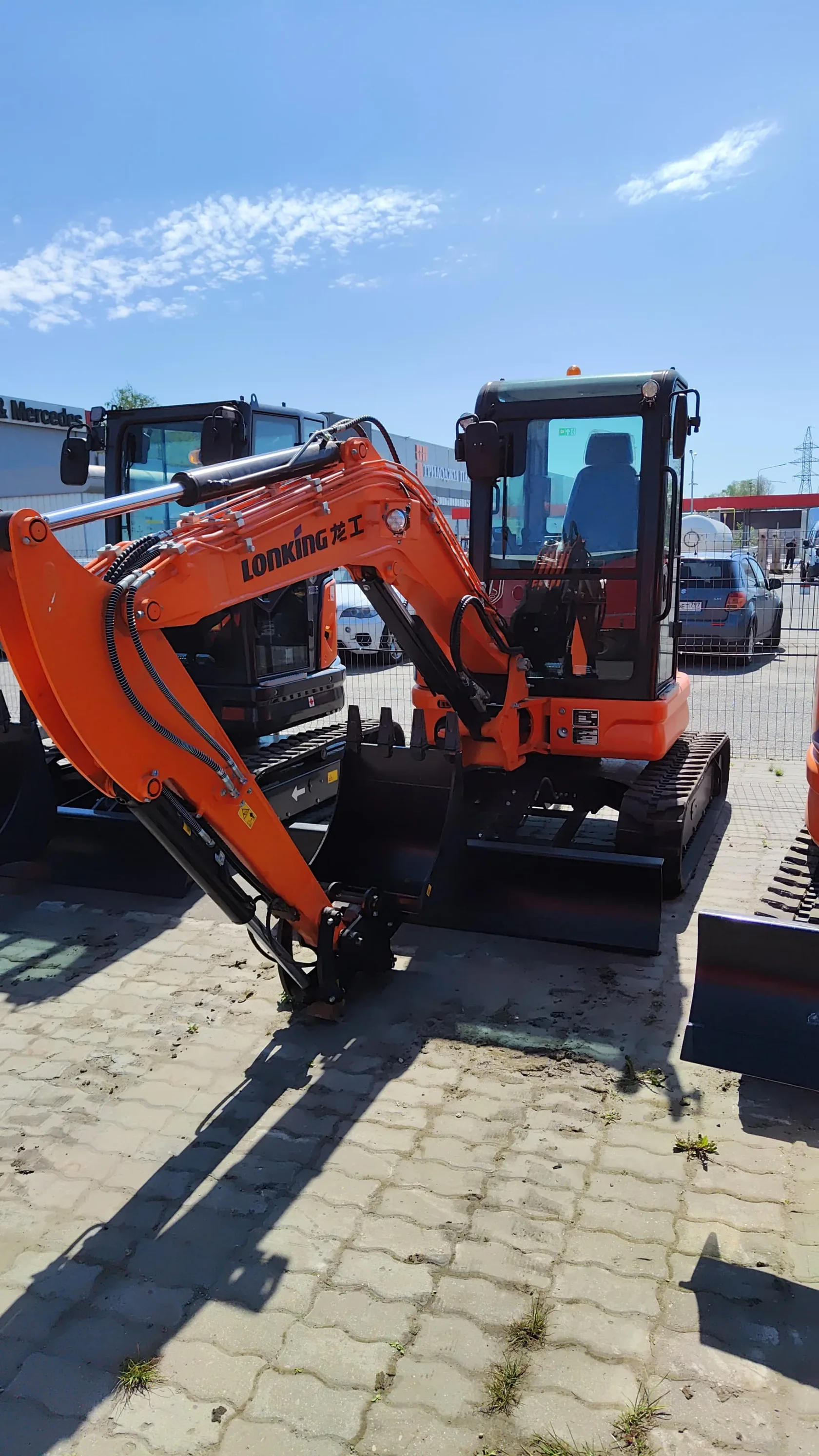 Гусеничный экскаватор LONKING CDM 6035