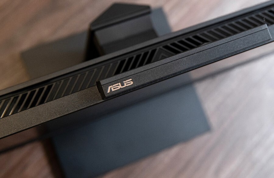 ExpertCenter E5 AiO 27