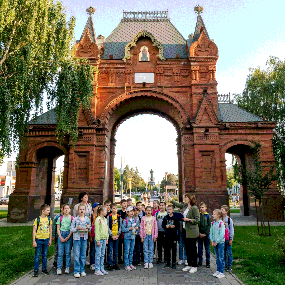 Школьные экскурсии в Краснодаре: обзорные программы и музейные экскурсии для школьных групп