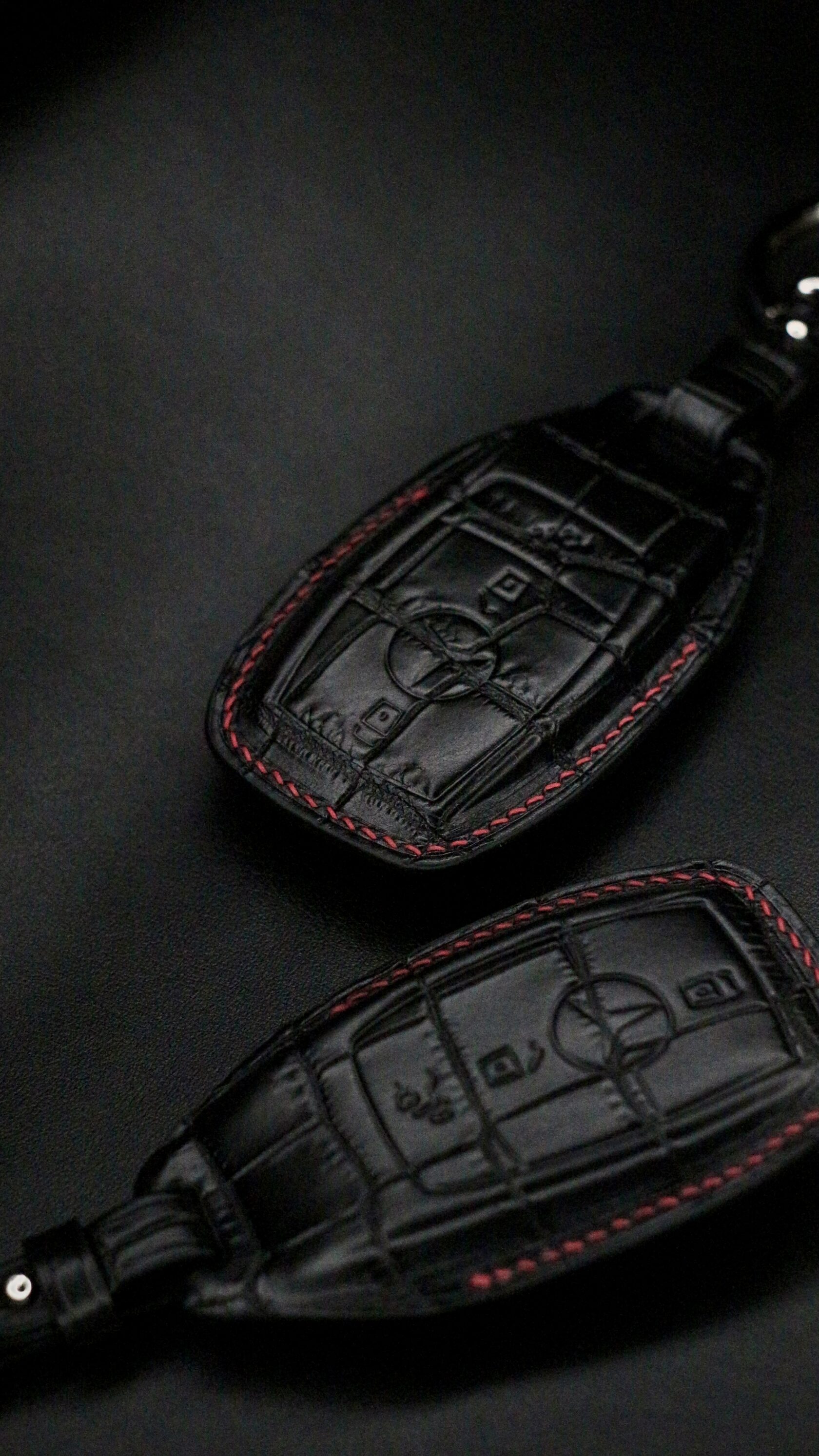 Премиальное качество изделий из кожи: искусство и мастерство в каждом шве