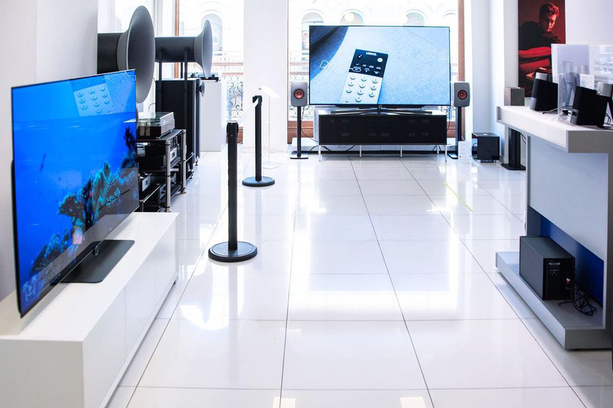 Салон Loewe в ГУМе