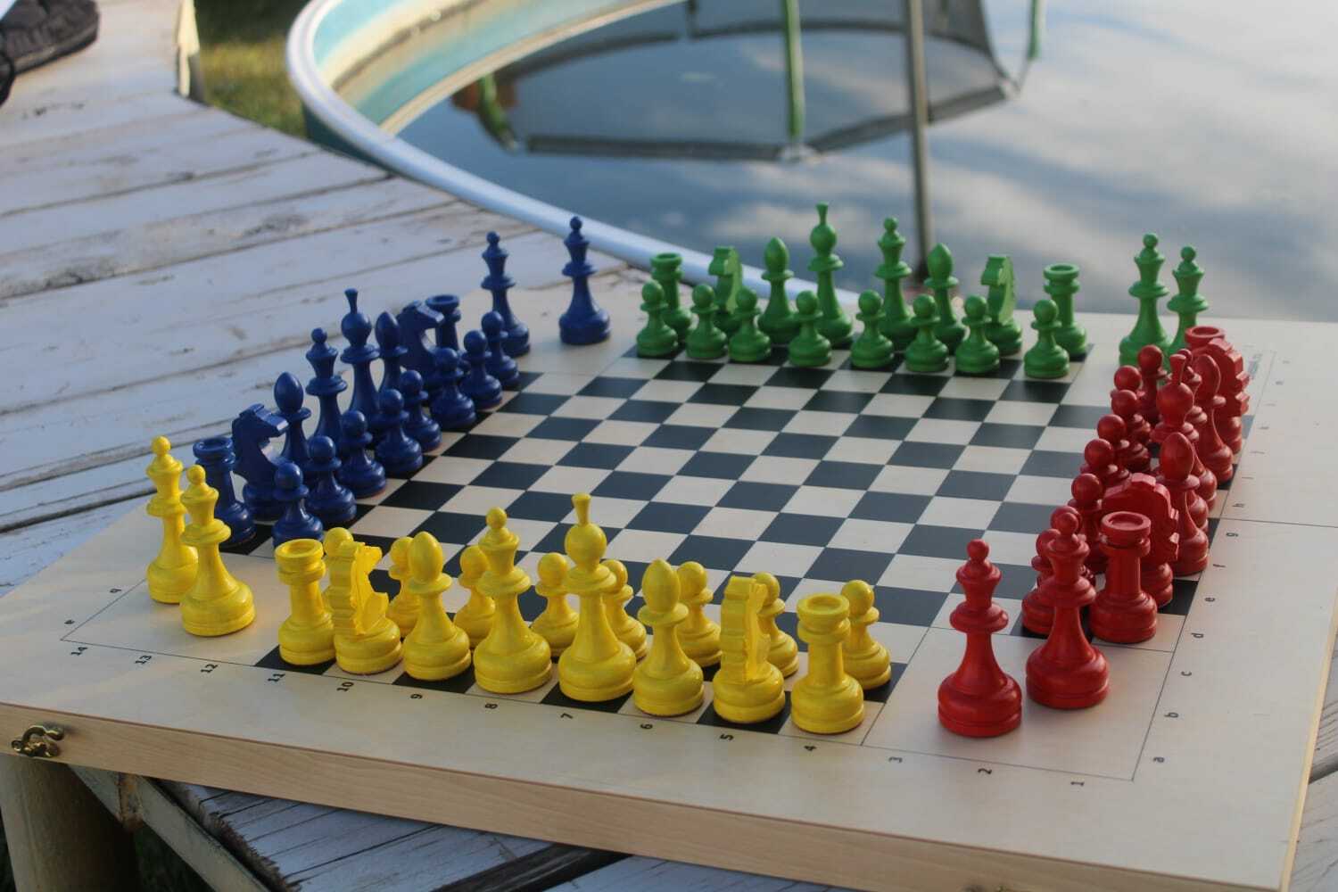 Шахматы на четверых