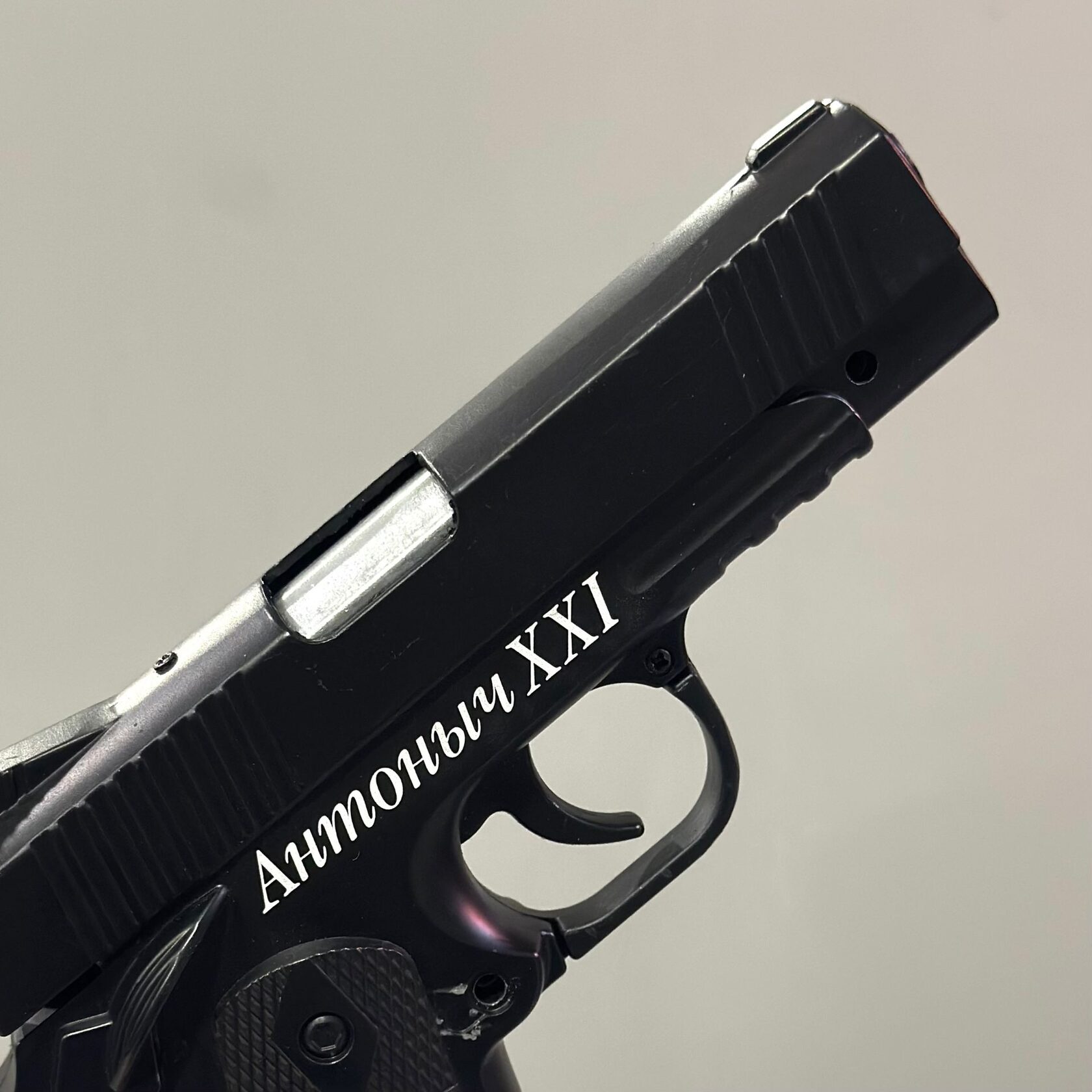 Лазерная гравировка на металлических деталях оружия — StekloWood, Киров